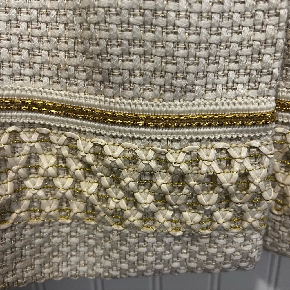 Chico’s Textured Embellished Trim Cream and Gold Open Front jacket size large - Picture 6 of 11